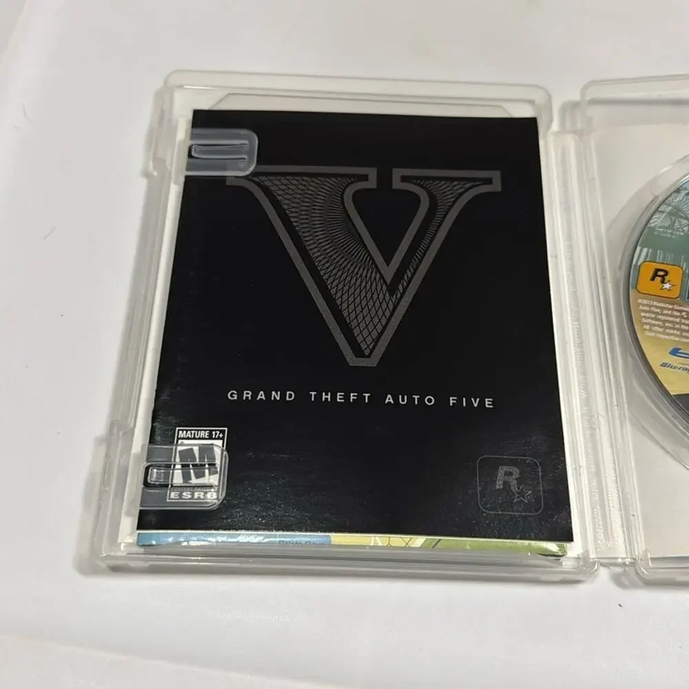 GTA Grand Theft Auto V 5 PS3 Sony PlayStation 3 with Manual and Map USED